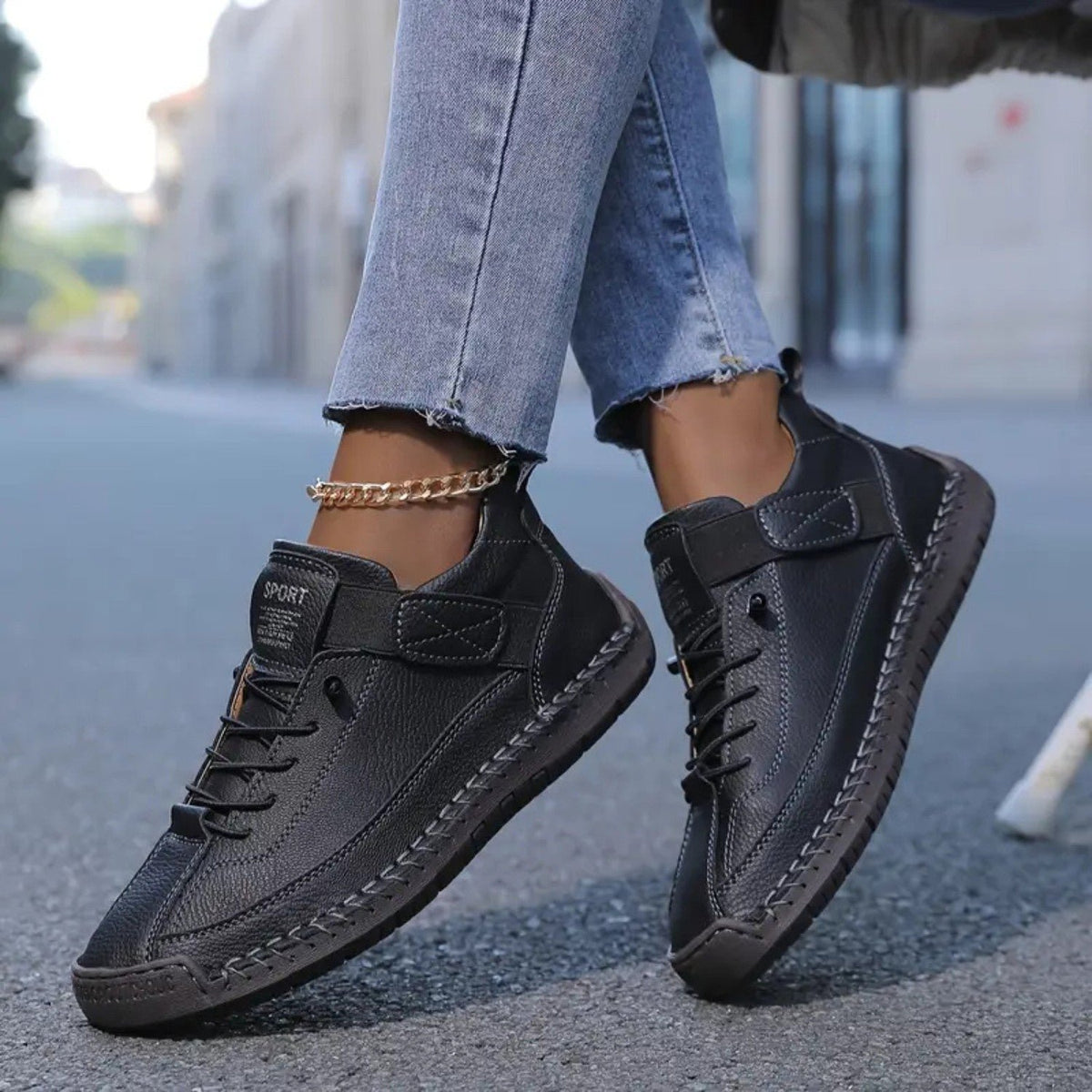 Komfortowe buty ortopedyczne damskie z paskiem - Gemma View 15